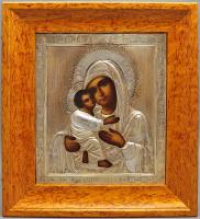 Старинная русская икона «Владимирская Пресвятая Богородица», серебряный оклад 84 пр., киот из карельской березы, нач. 20 в.